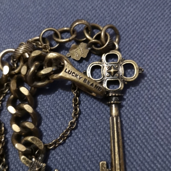 Lucky Brand necklace - Picture 3 of 3